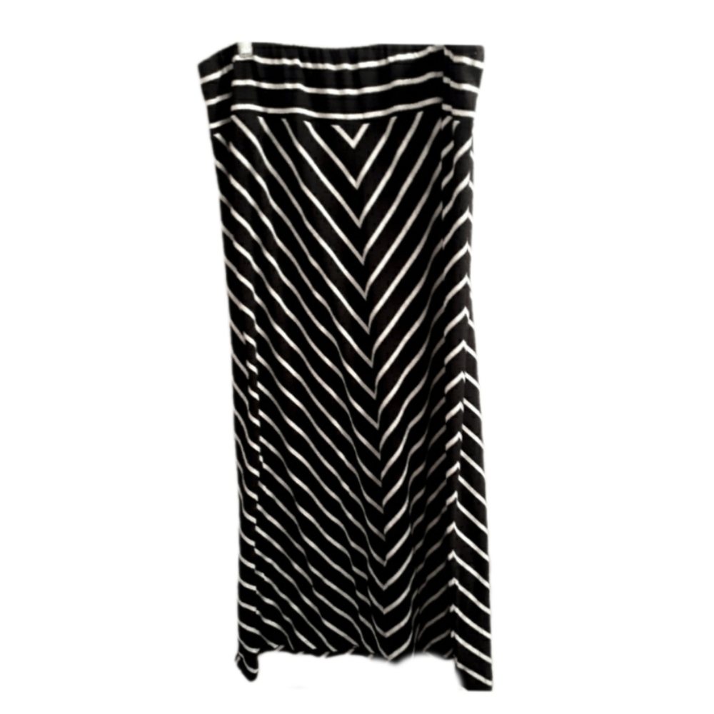 Pure Energy Cozy Chevron Maxi Skirt